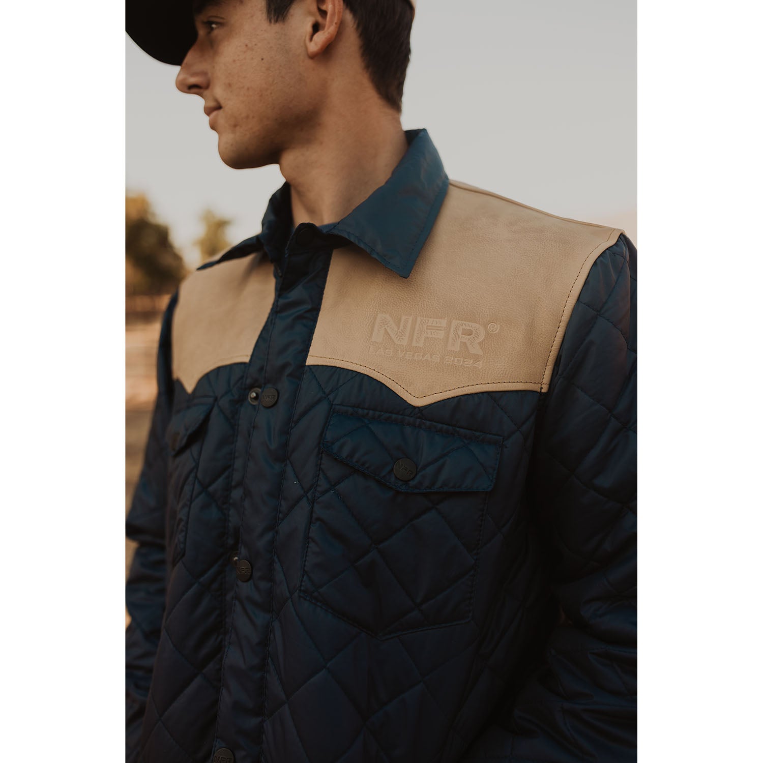 【PARTIMENTO】24FW WIDE COLLAR REVERSIBLE QUILTING JACKET Reversible patched quilt Jacket – amente